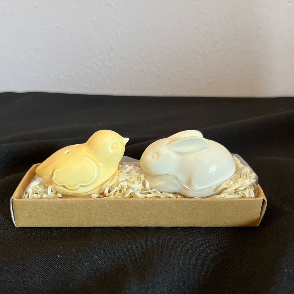 Salt and pepper